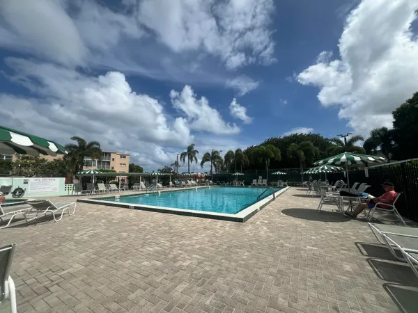 $1,500 | 2615 Northeast 3rd Street, Unit 213, Boynton Beach, FL 33435