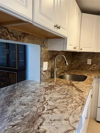 $1,500 | 2615 Northeast 3rd Street, Unit 213, Boynton Beach, FL 33435