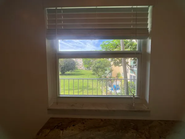 $1,500 | 2615 Northeast 3rd Street, Unit 213, Boynton Beach, FL 33435