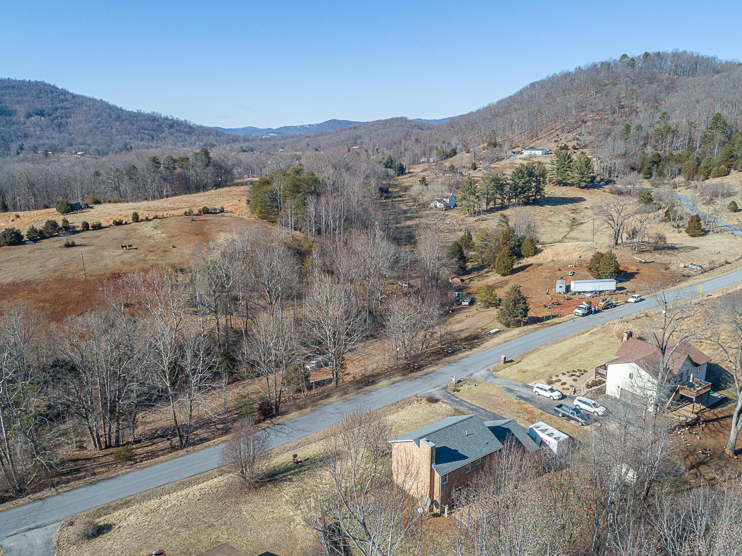 3490 Saunders Road Vinton, VA 24179 - Photo 59 of 60 59 Aerial