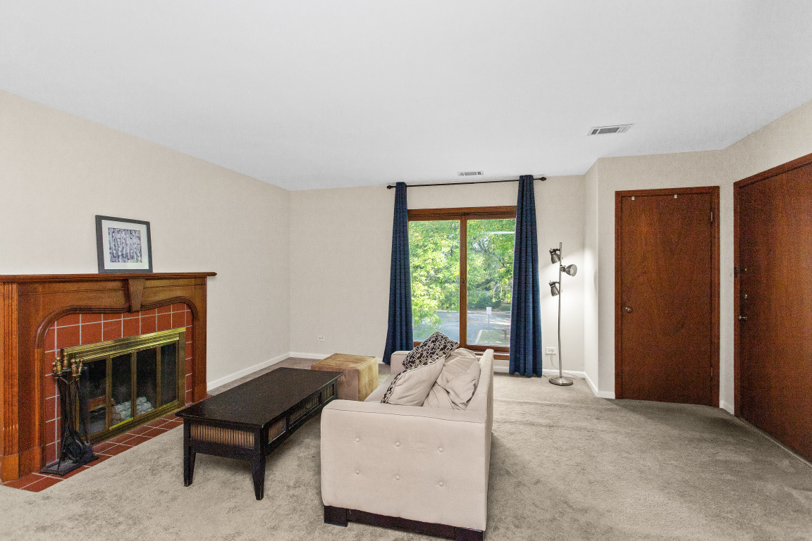 1483 Shermer Road, Unit 206B Northbrook, IL 60062 - Photo 2 of 17 Gallery Image 2