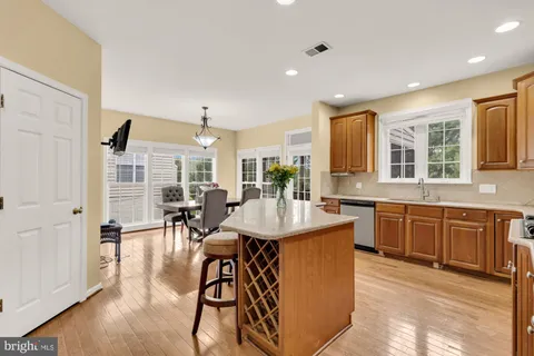 $1,125,000 | 5022 Burnside Farm Place, Haymarket, VA 20169