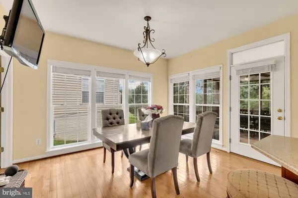 $1,150,000 | 5022 Burnside Farm Place, Haymarket, VA 20169