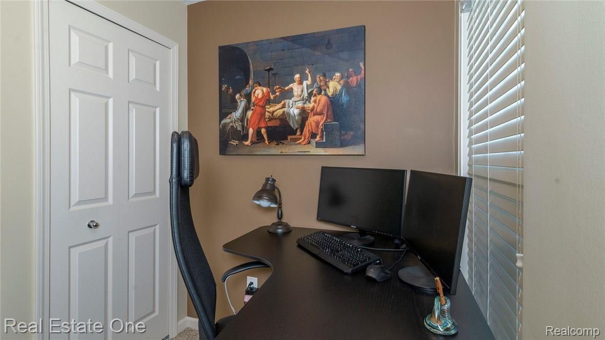 258 North Wixom Road, Unit 59 Wixom, MI 48393 - Photo 17 of 18 Office Nook.jpg