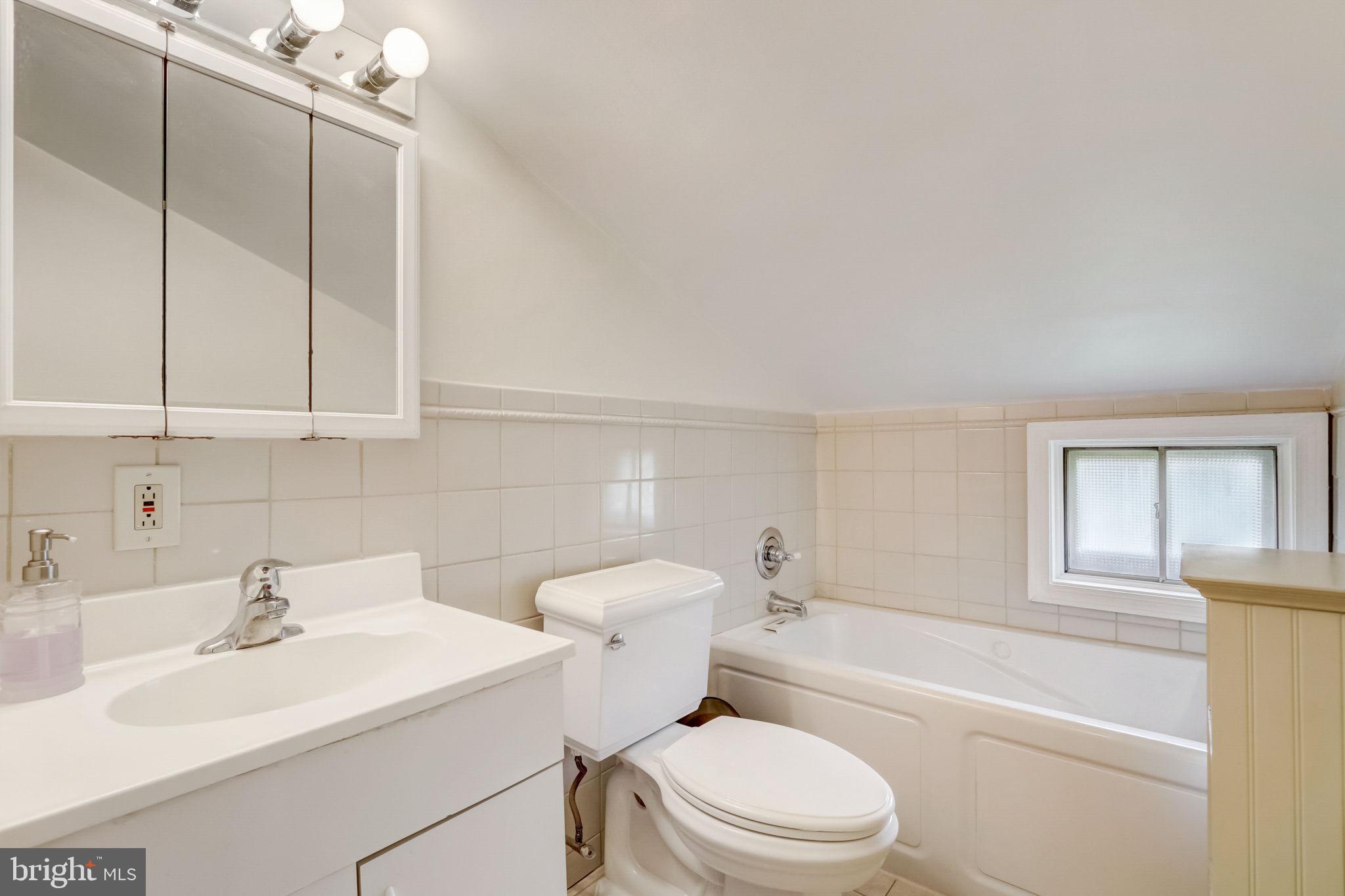 5 Devonwood Road Wayne, PA 19087 - Photo 33 of 52