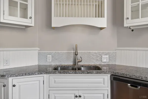 $549,900 | 1007 Court Street, Lynchburg, VA 24504