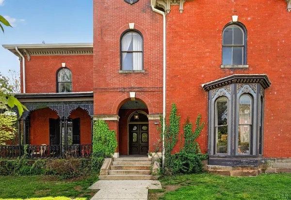 $549,900 | 1007 Court Street, Lynchburg, VA 24504