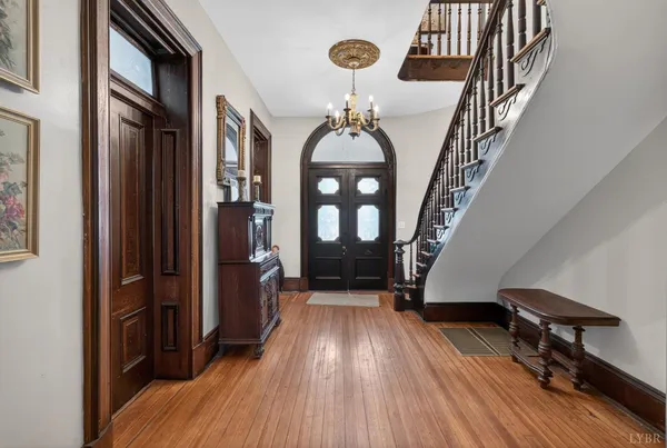 $549,900 | 1007 Court Street, Lynchburg, VA 24504