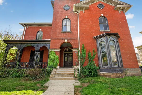 $549,900 | 1007 Court Street, Lynchburg, VA 24504