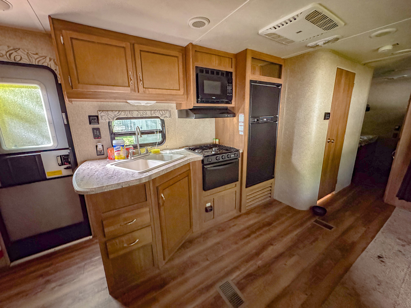 11-247 Woodhaven Sublette, IL 61367 - Photo 4 of 16