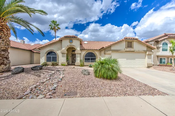 $565,000 | 226 North Nielson Street, Gilbert, AZ 85234