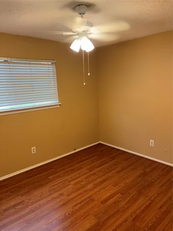 $1,295 | 617 Luther Drive, Unit B, Georgetown, TX 78628