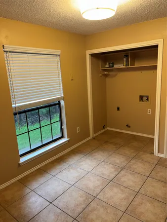 $1,295 | 617 Luther Drive, Unit B, Georgetown, TX 78628