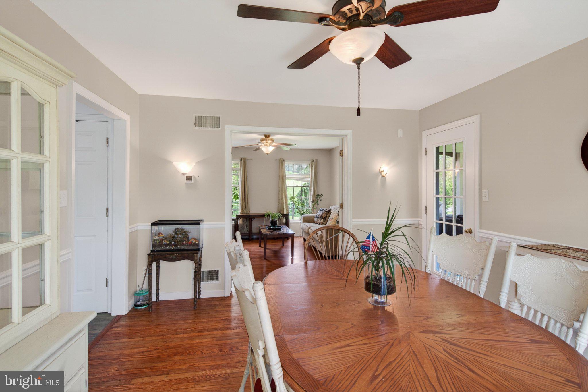 45 Latham Road Nottingham, PA 19362 - Photo 16 of 83 Charming dining space with natural light.