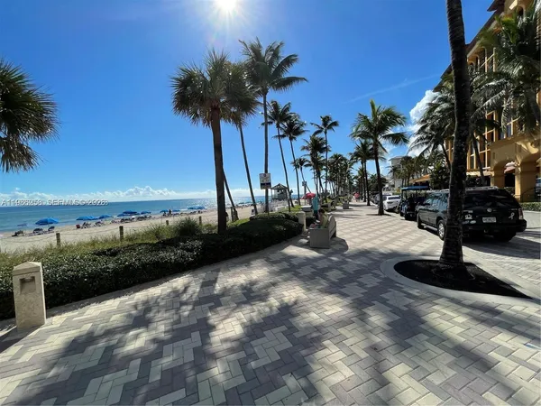 $3,500 | 188 Southeast 5th Court, Deerfield Beach, FL 33441