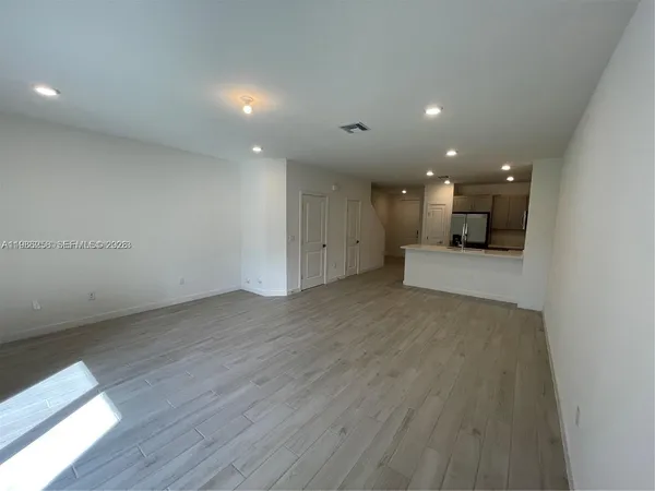 $3,500 | 188 Southeast 5th Court, Deerfield Beach, FL 33441