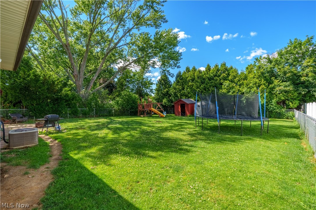 13548 Holland Road Brook Park, OH 44142 - Photo 25 of 27 Yard