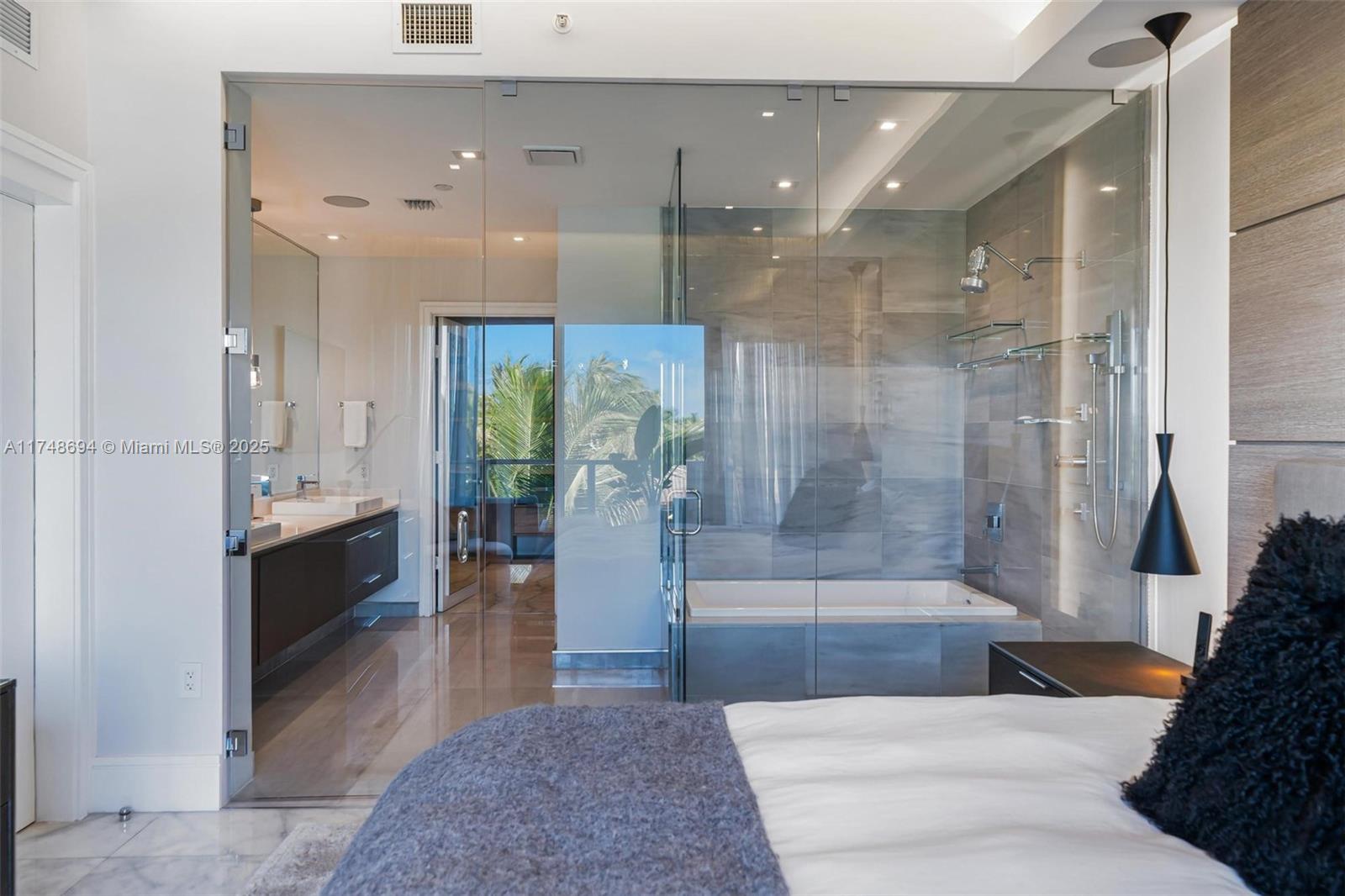 1201 20th Street, Unit PH02 Miami Beach, FL 33139 - Photo 15 of 39