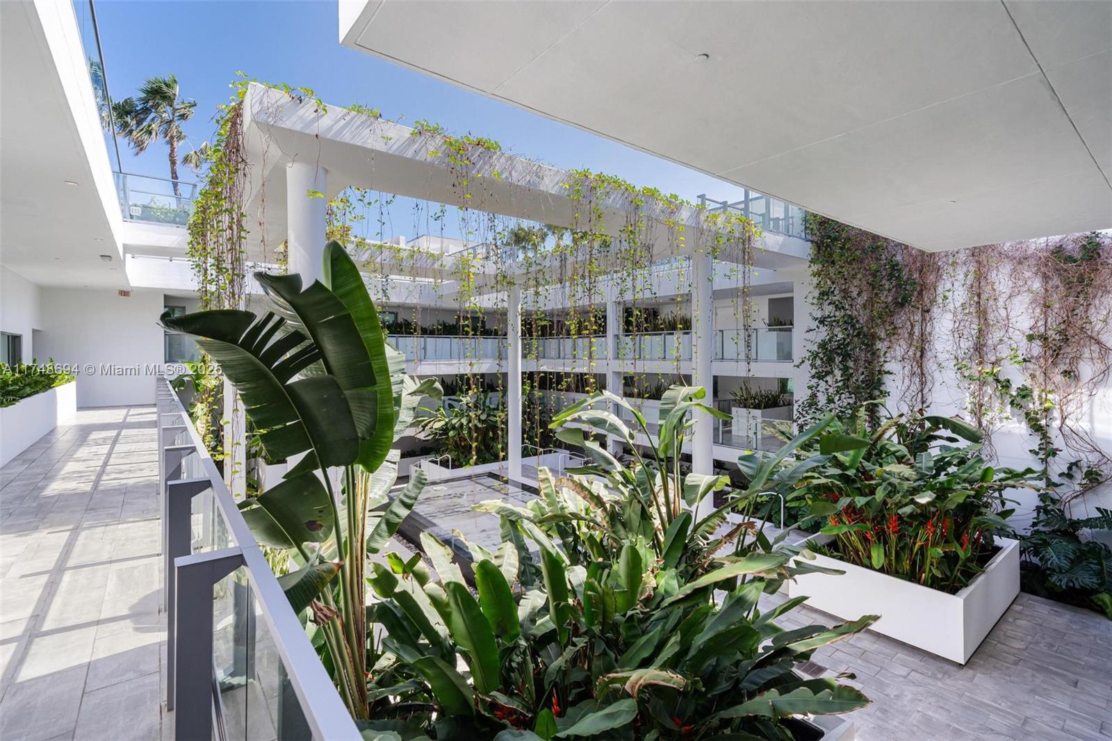 1201 20th Street, Unit PH02 Miami Beach, FL 33139 - Photo 34 of 39 building courtyard