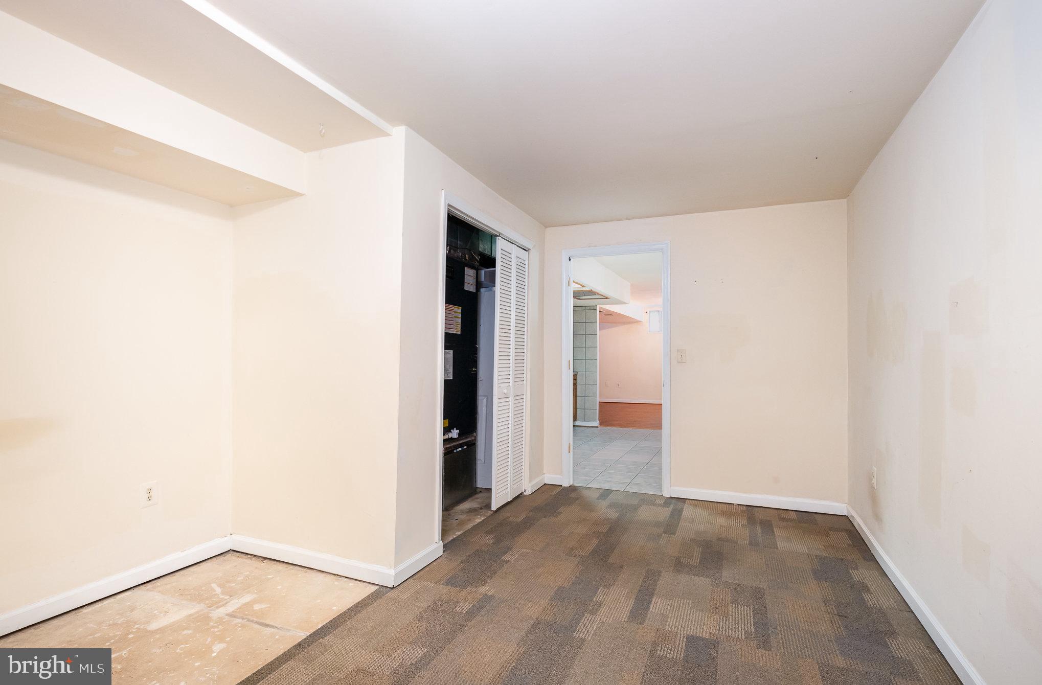 10402 Labrador Loop Manassas, VA 20112 - Photo 39 of 44 a view of an empty room