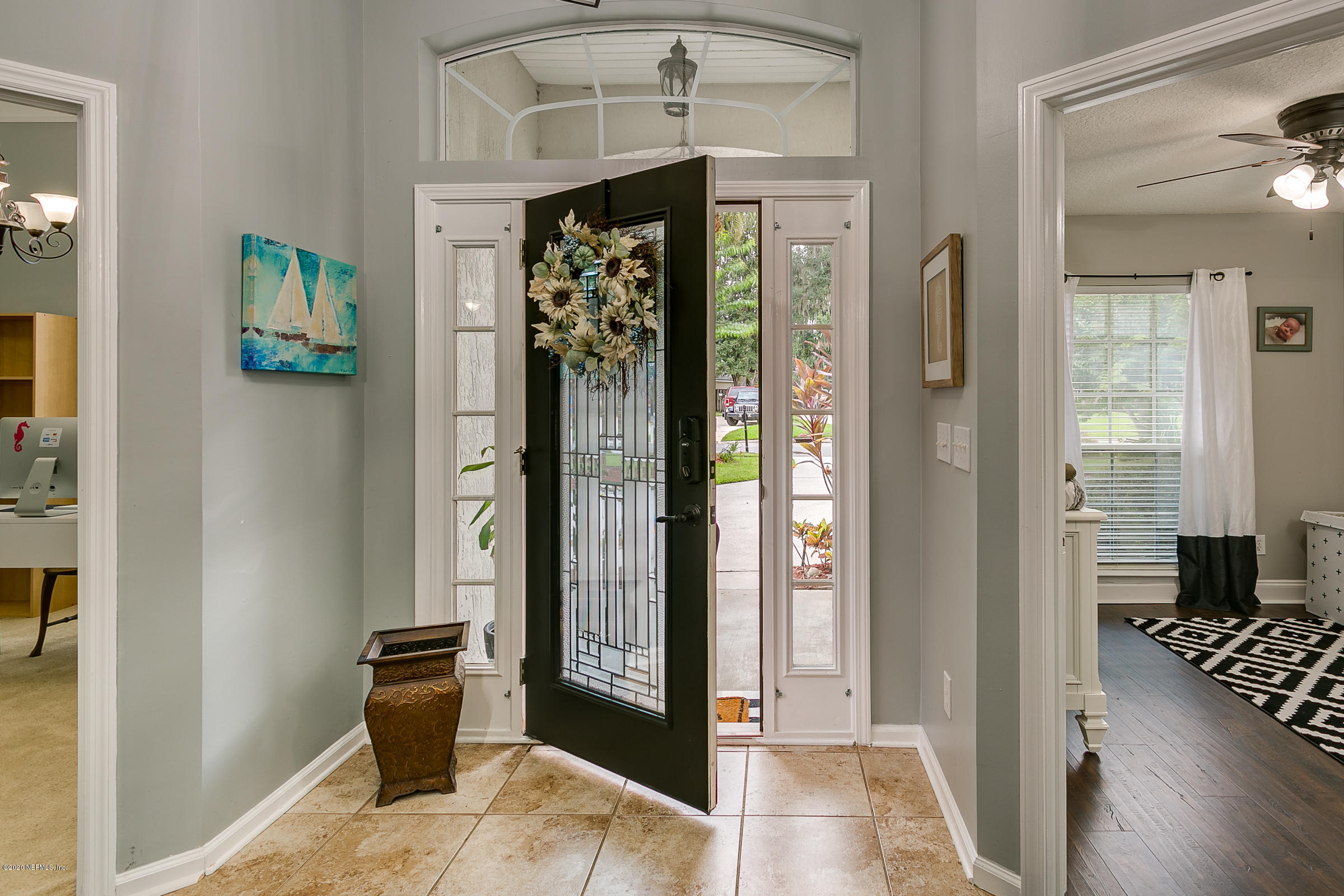 03 Entry Foyer