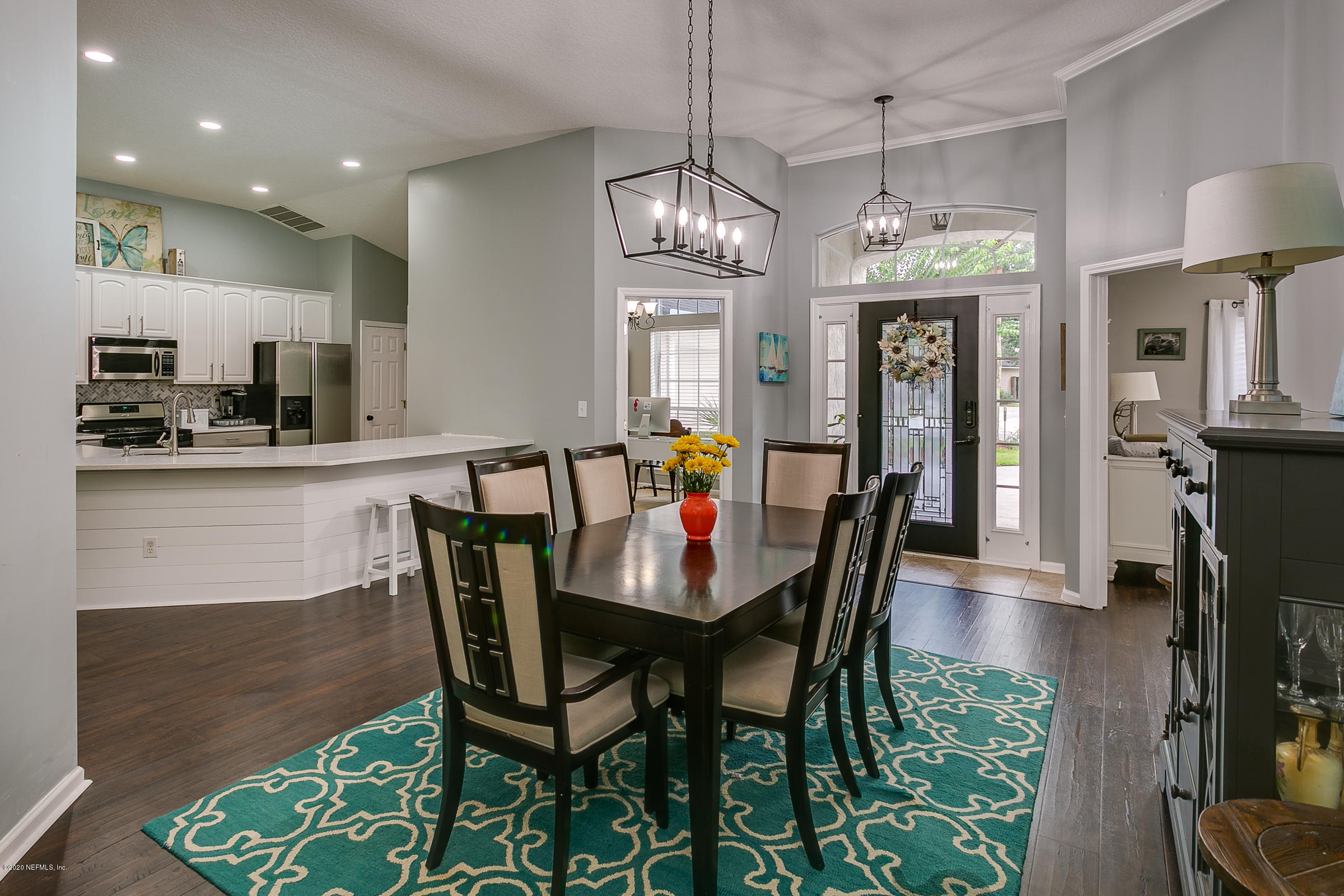 05 Dining Room View 2