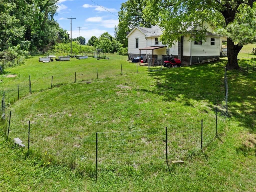 310 Ivanhoe Road Max Meadows, VA 24360 - Photo 36 of 56 Gallery Image 36