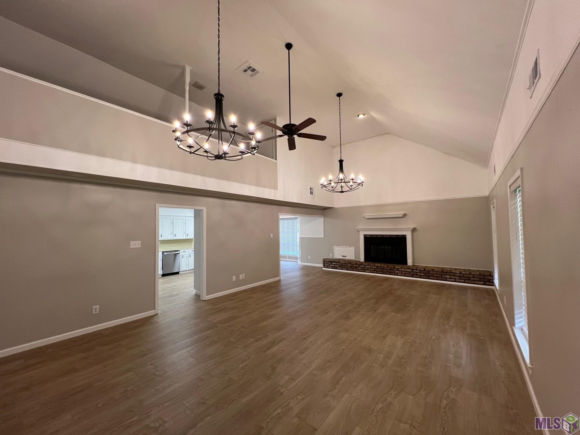 9240 Lockhart Road Denham Springs, LA 70726 - Photo 2 of 23