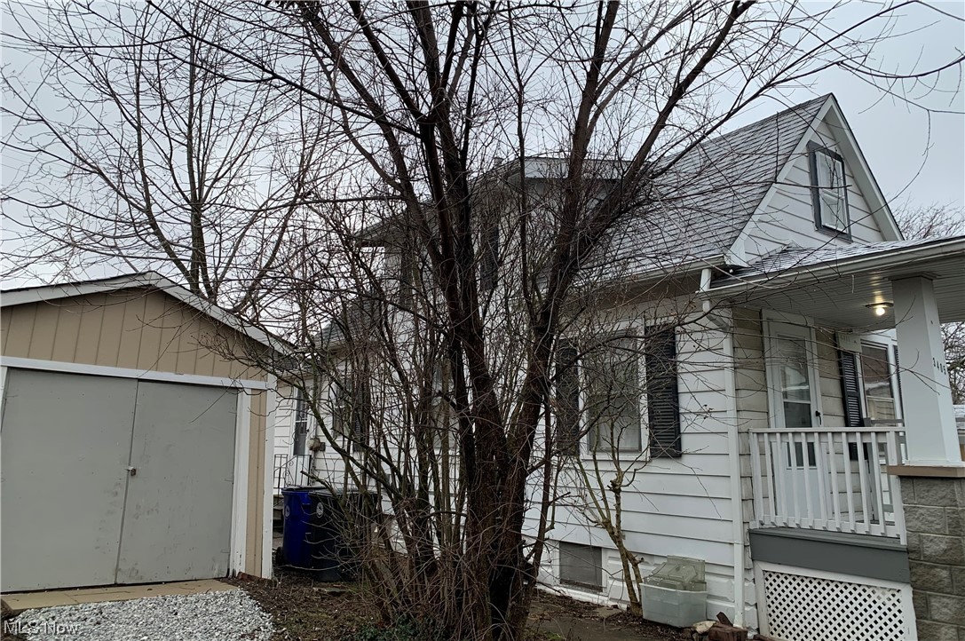 3405 Ralph Avenue Cleveland, OH 44109 - Photo 2 of 13 Gallery Image 2