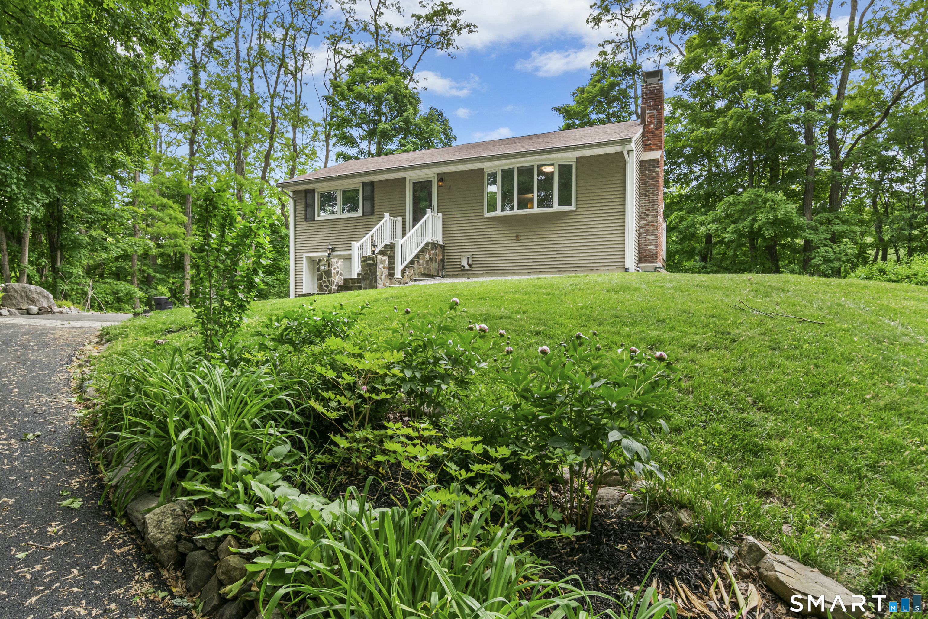 12 Rainbow Drive Ridgefield, CT 06877 - Photo 1 of 34