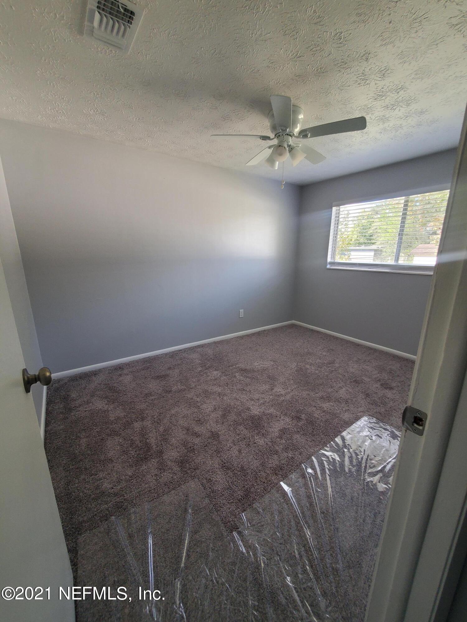 9358 Sibbald Road Jacksonville, FL 32219 - Photo 12 of 15 20211102_154633