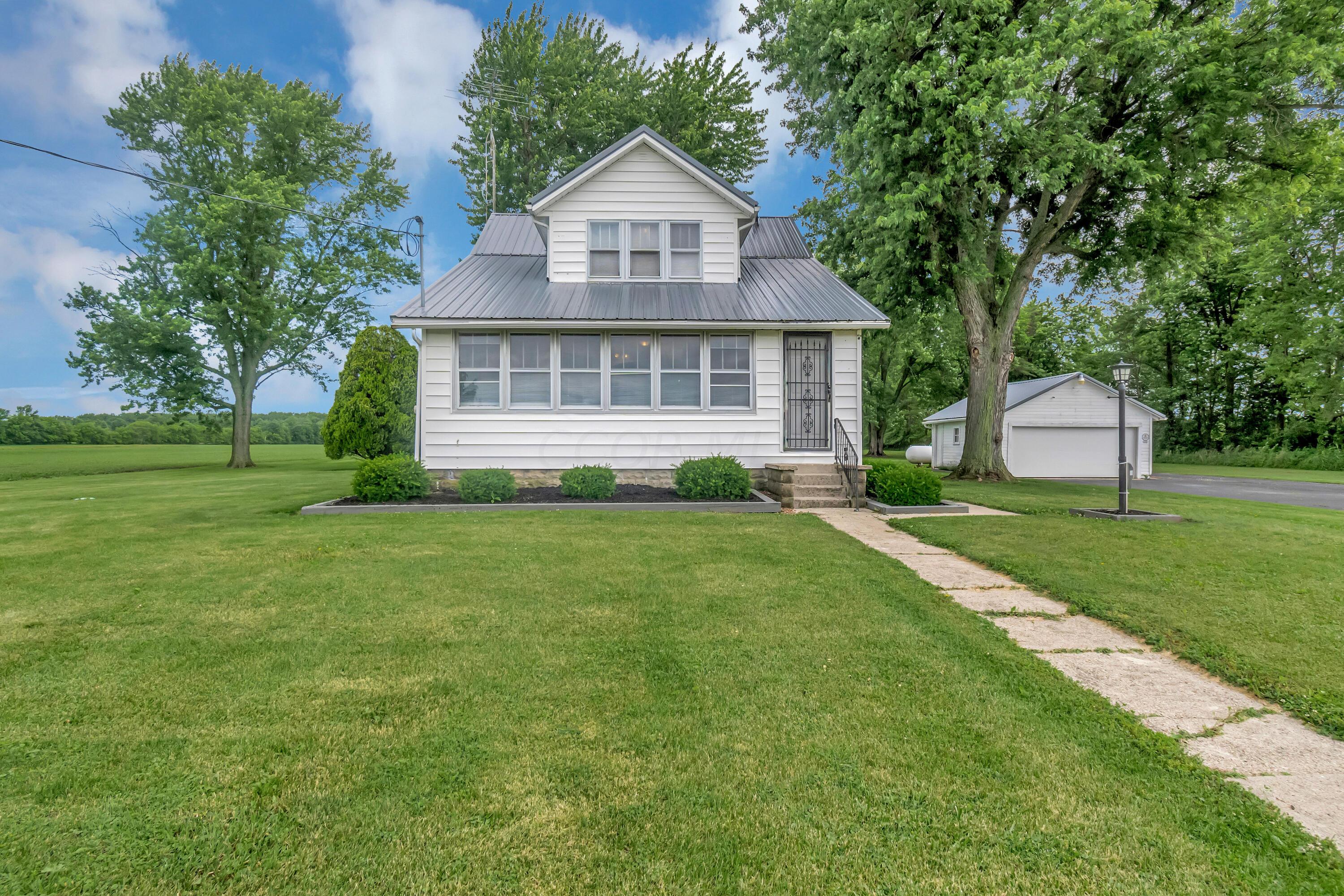 5232 Seiter Road Marion, OH 43302 - Photo 6 of 41 F8_5232_Seiter_033(1)