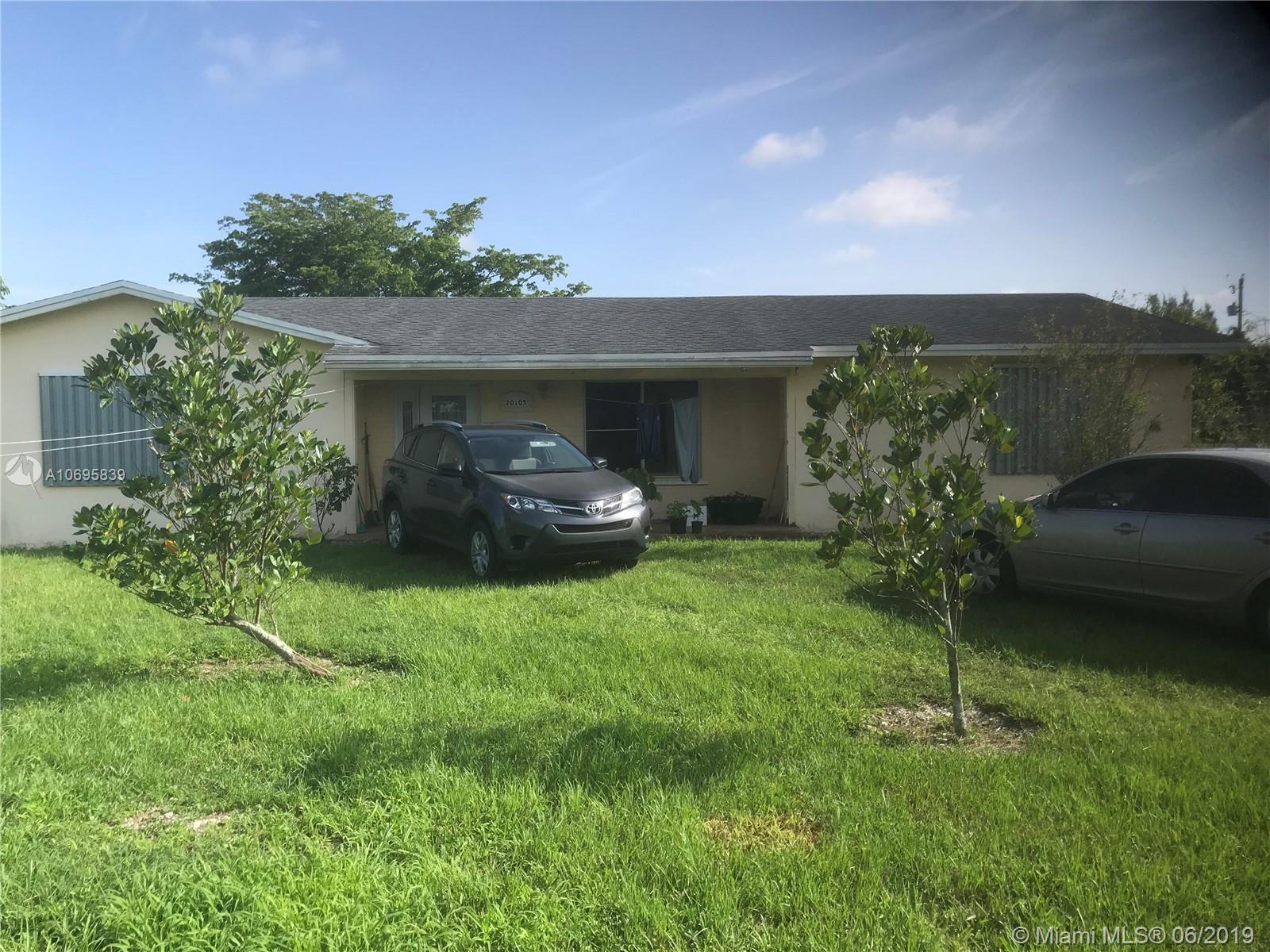 20105 Southwest 286th Street Homestead, FL 33030 - Photo 2 of 35 Gallery Image 2