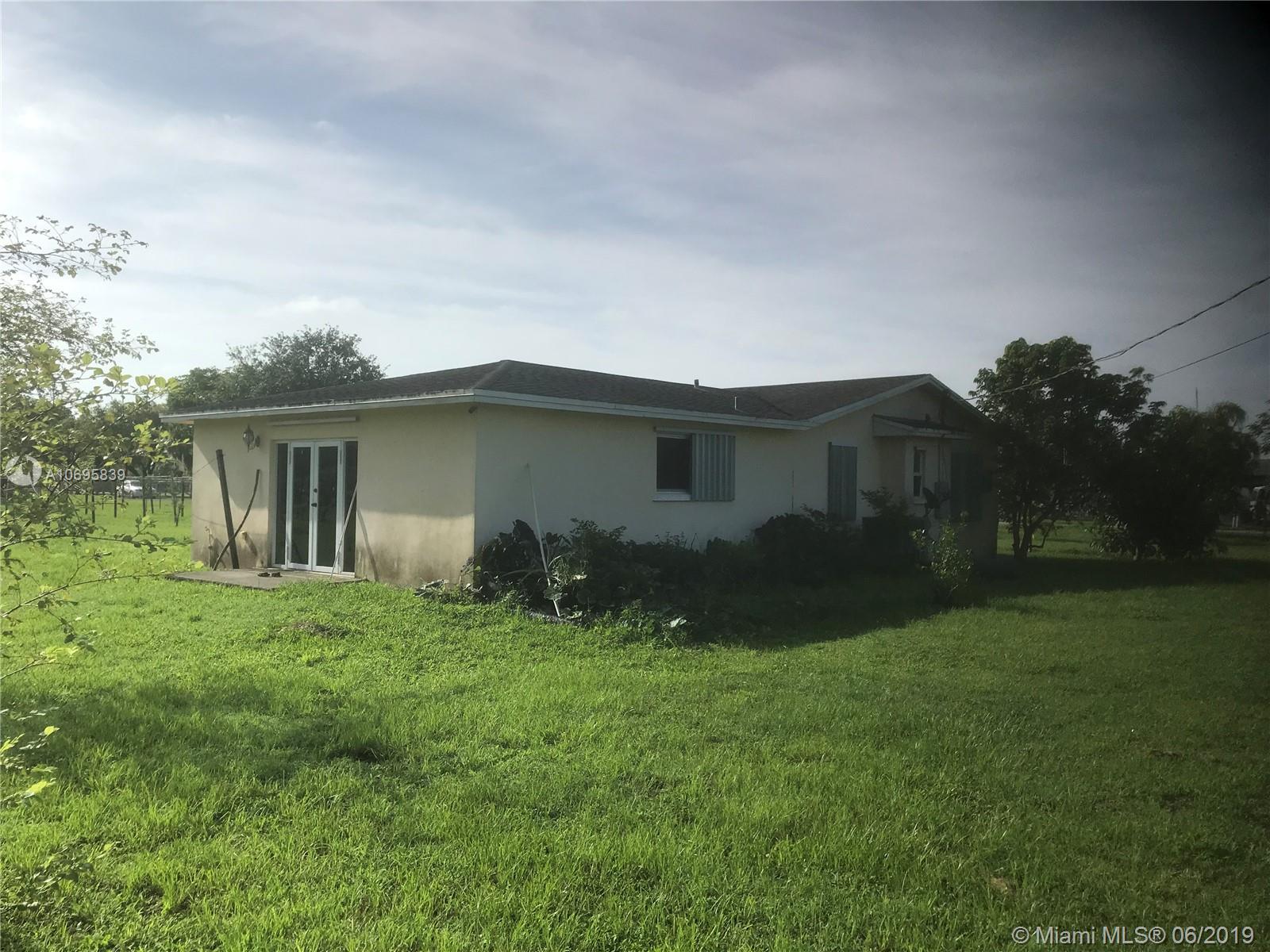20105 Southwest 286th Street Homestead, FL 33030 - Photo 28 of 35 Gallery Image 28
