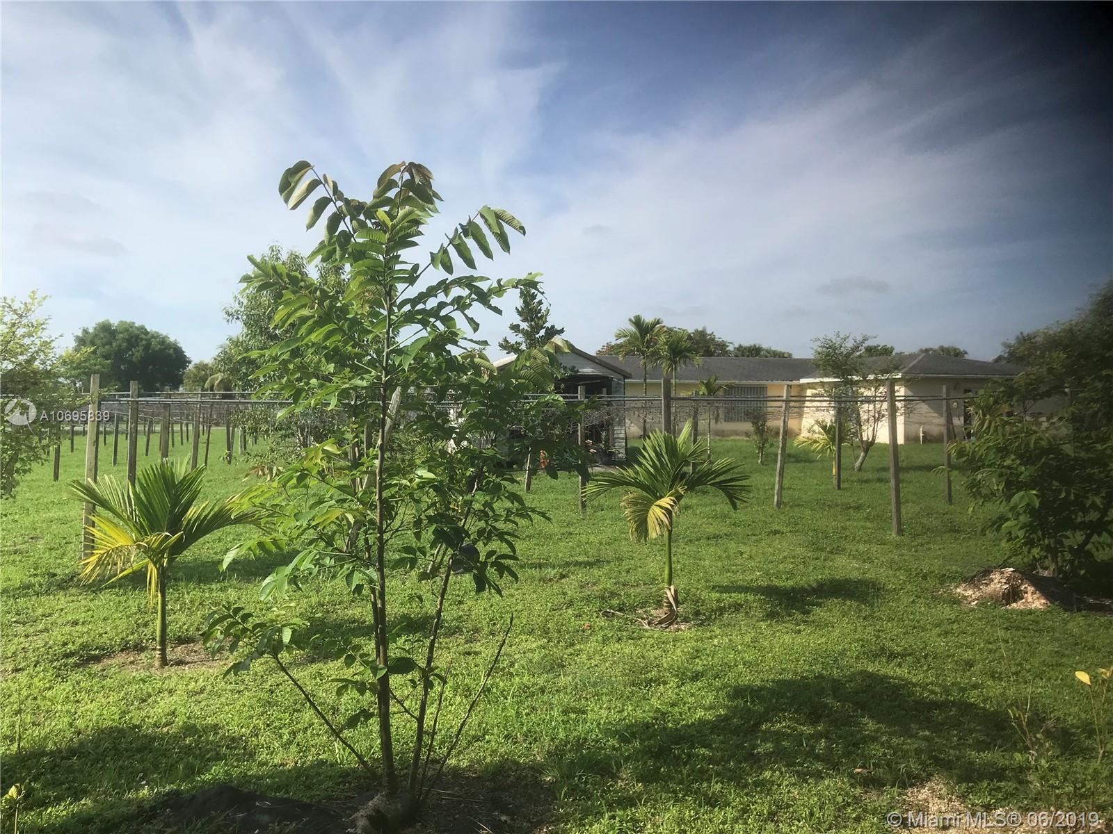 20105 Southwest 286th Street Homestead, FL 33030 - Photo 32 of 35 Gallery Image 32