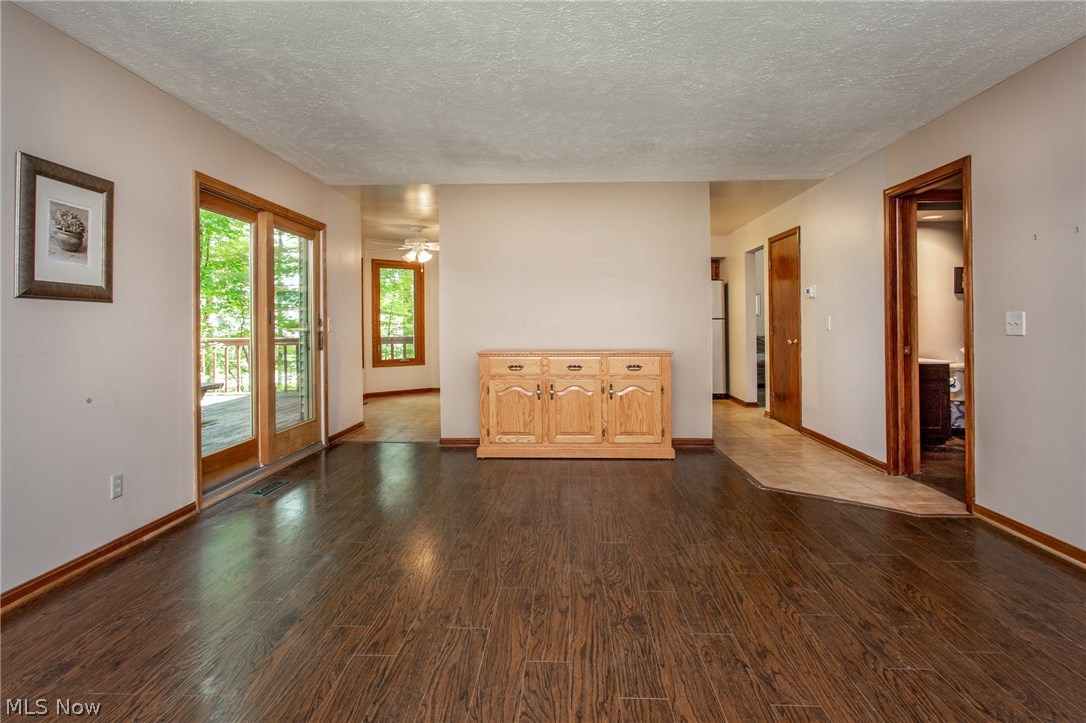 12427 Sperry Road Chesterland, OH 44026 - Photo 15 of 35