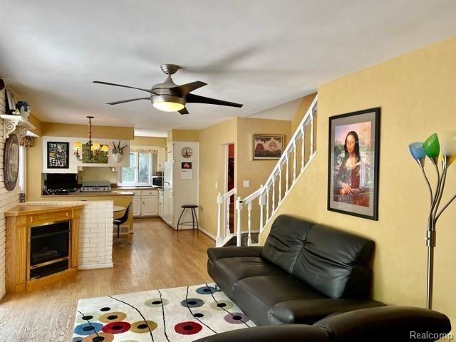 36253 Paddleford Road Farmington Hills, MI 48331 - Photo 6 of 27