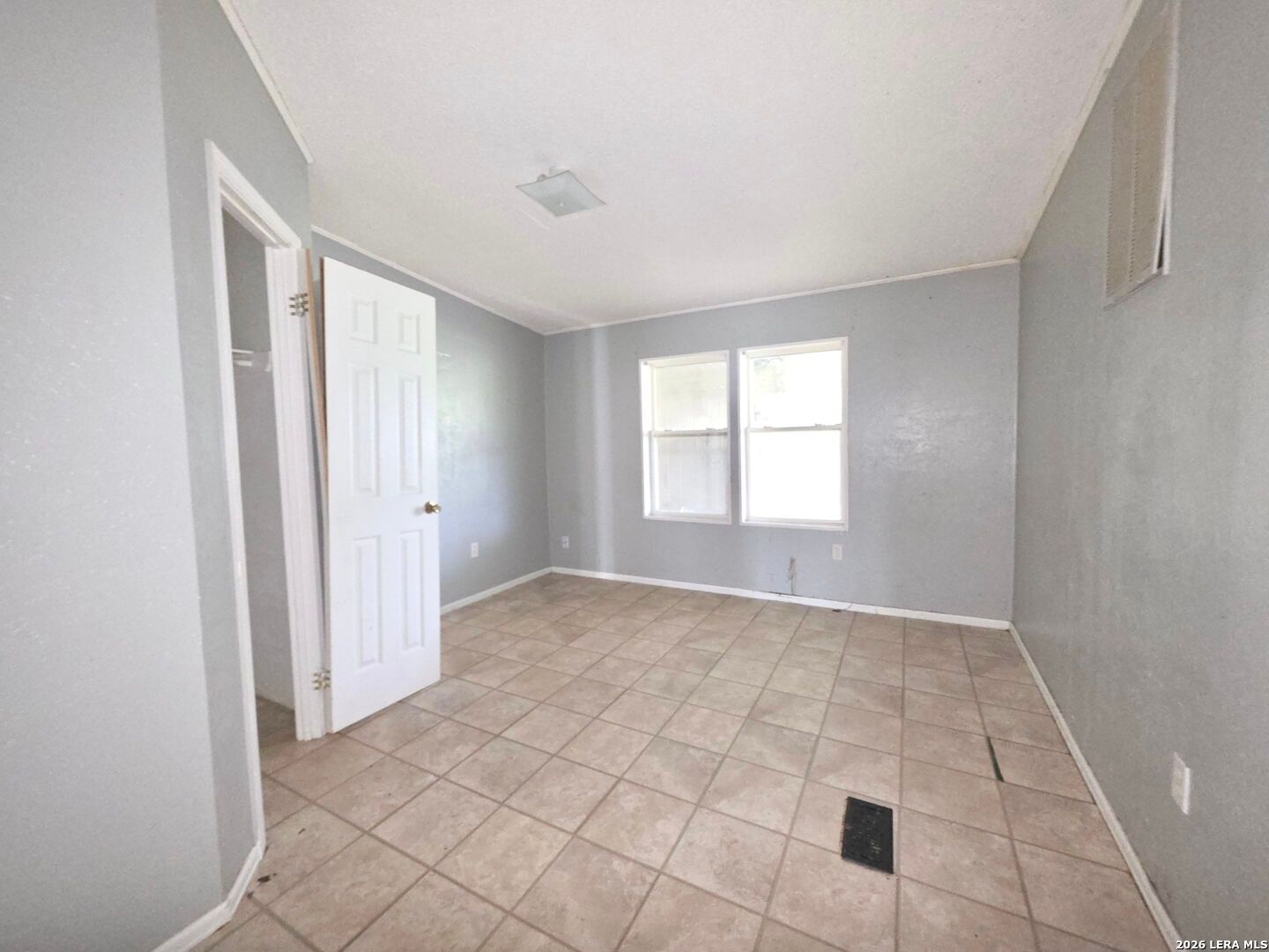 635 East Ditto Road Poteet, TX 78065 - Photo 14 of 22