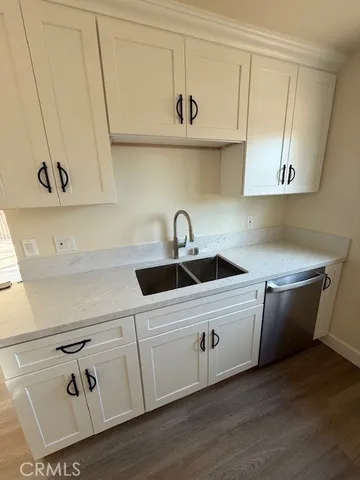 $2,900 | 1016 Cabrillo Park Drive, Unit H, Santa Ana, CA 92701