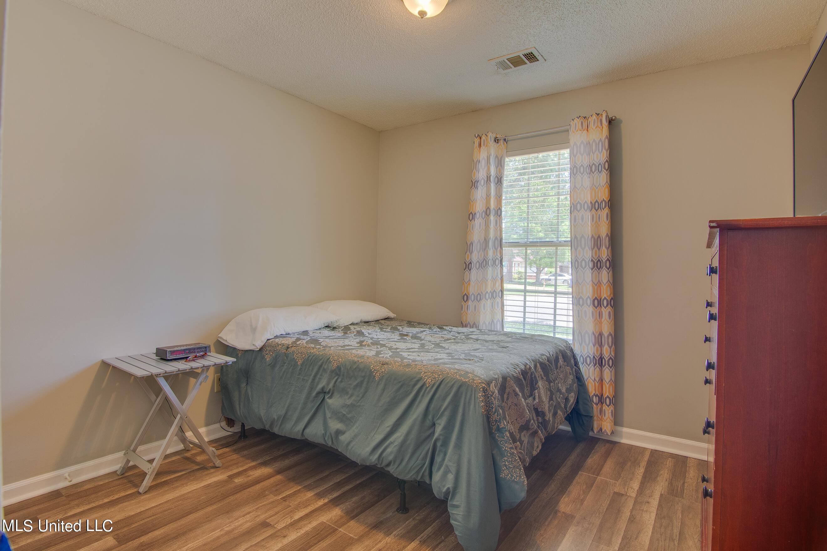 3303 West Tulane Road Horn Lake, MS 38637 - Photo 12 of 15 Additional Bedroom