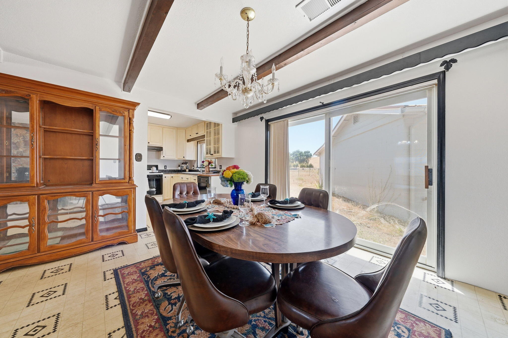 6370 Deschutes Road Anderson, CA 96007 - Photo 14 of 34 Dining Room