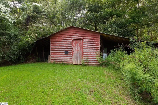 $1,643,000 | 737 State Rd S-30-309, Laurens, SC 29360