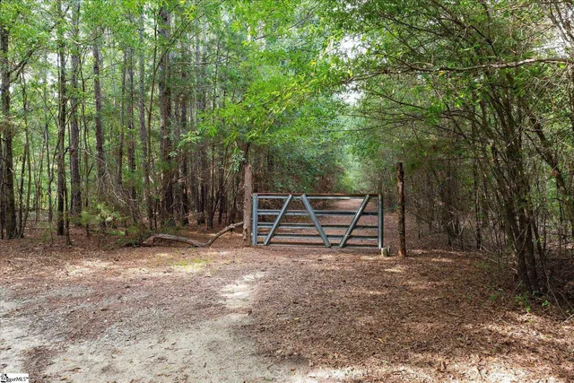$1,643,000 | 737 State Rd S-30-309, Laurens, SC 29360