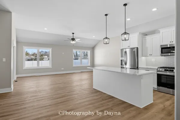 $449,000 | 1356 Eagle Bluff Drive, Bourbonnais, IL 60914