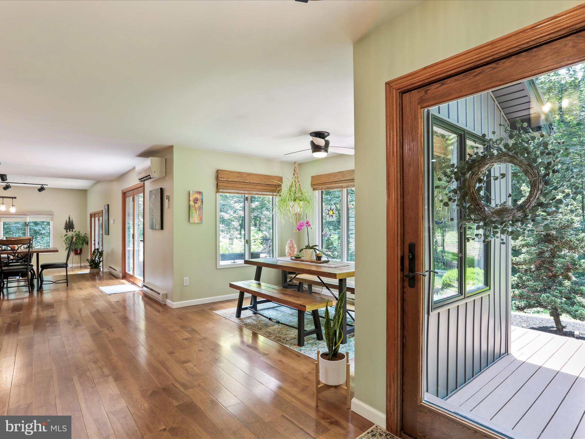 3953 West Weaver Road Greencastle, PA 17225 - Photo 14 of 61 Breakfast Nook
