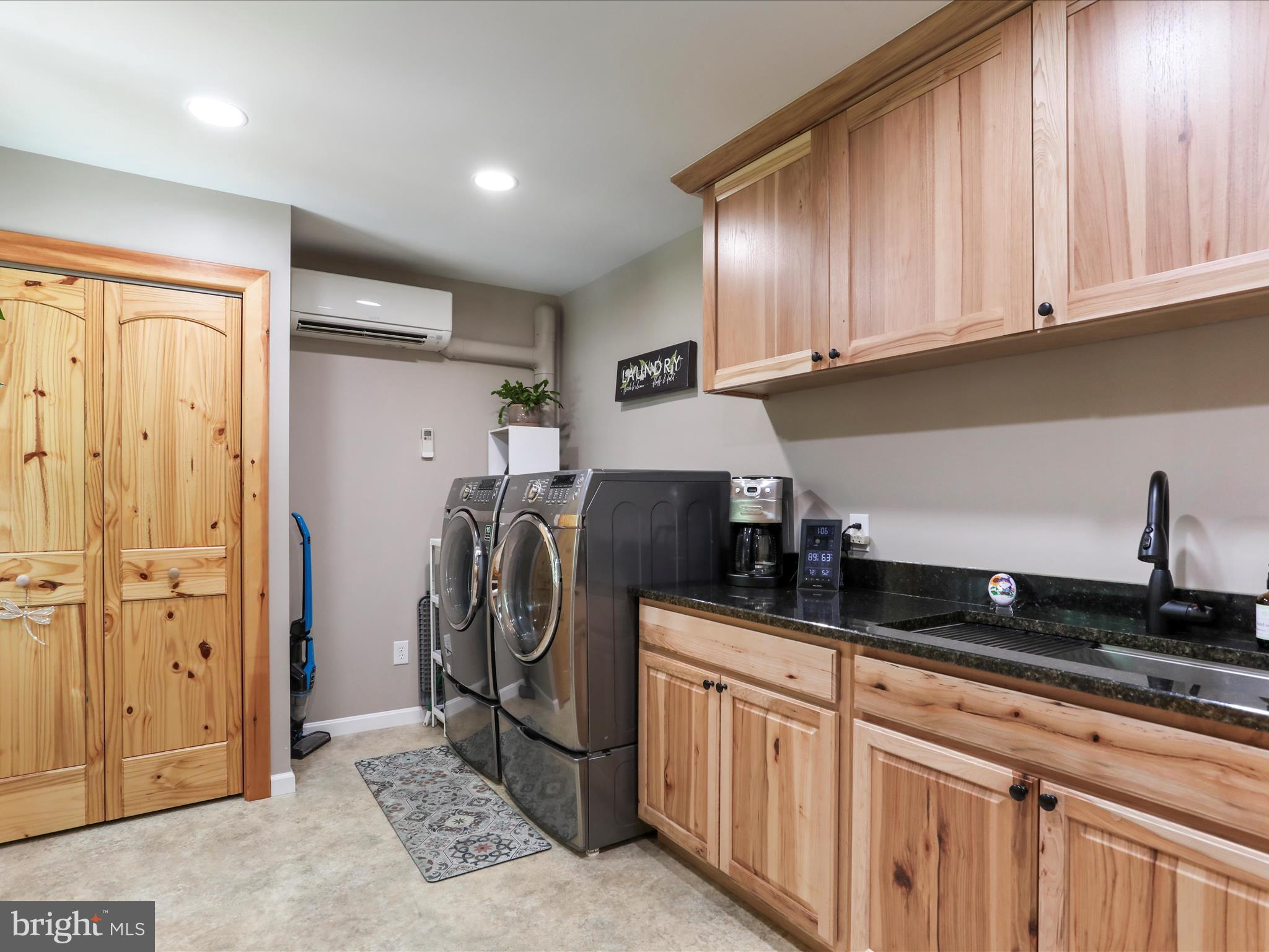 3953 West Weaver Road Greencastle, PA 17225 - Photo 25 of 61 Laundry/Mudroom with built in bench & seat storage