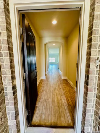 $2,495 | 7711 Cottonwood, Boerne, TX 78015