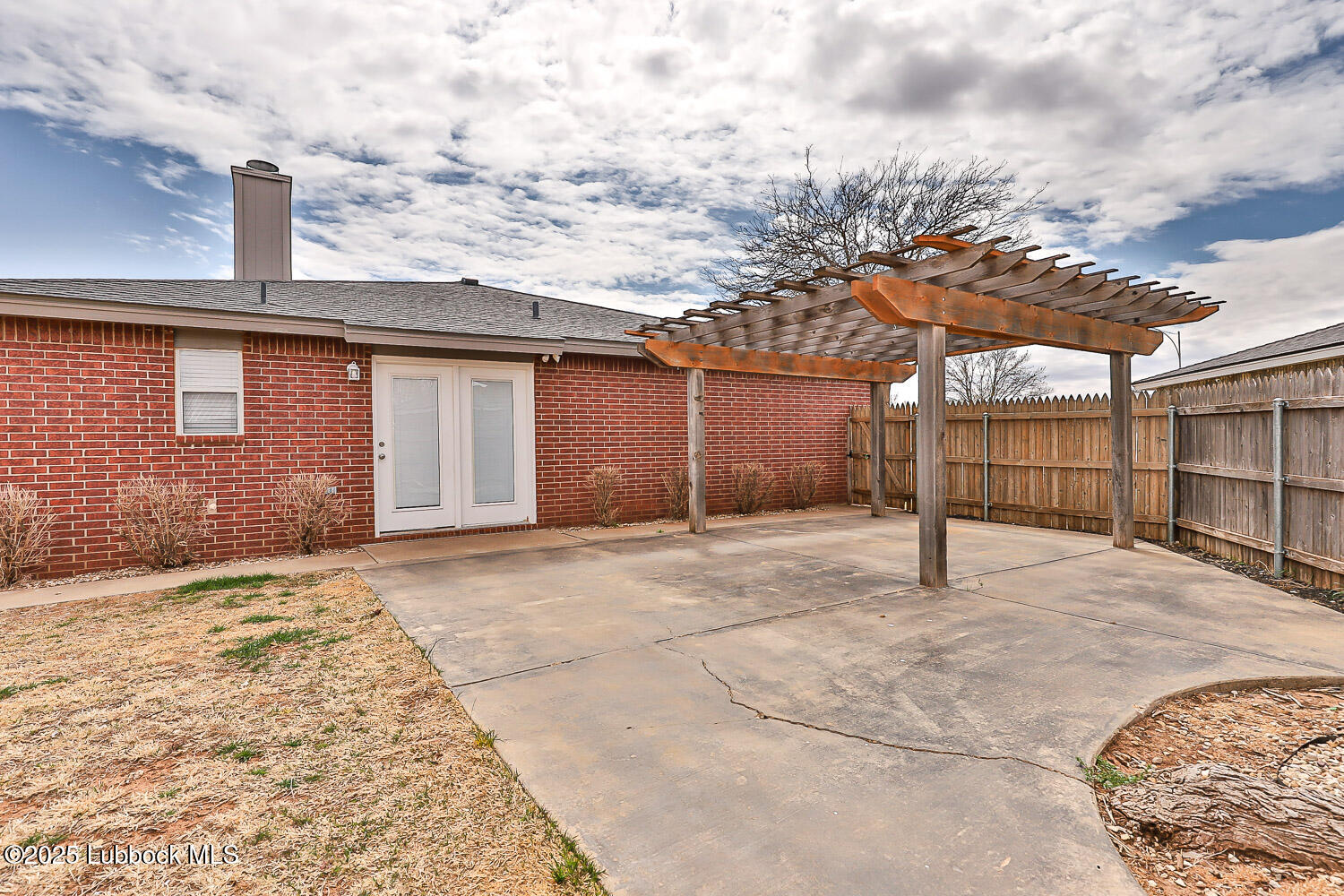 6120 7th Drive Lubbock, TX 79416 - Photo 29 of 33 a view of a backyard