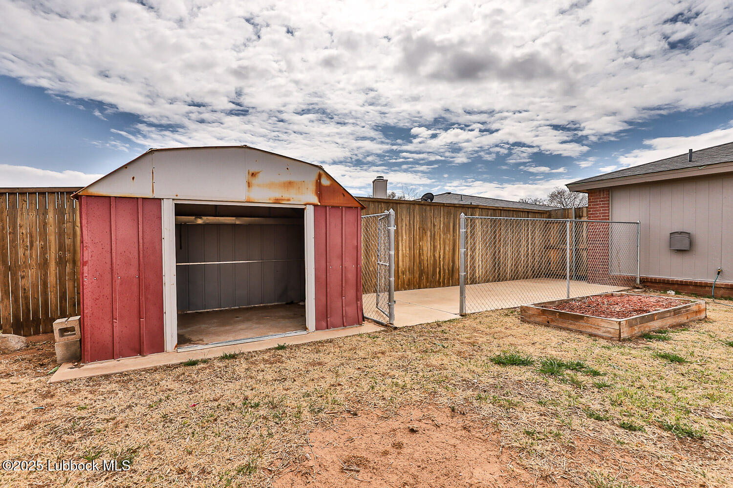 6120 7th Drive Lubbock, TX 79416 - Photo 33 of 33 a view of garage