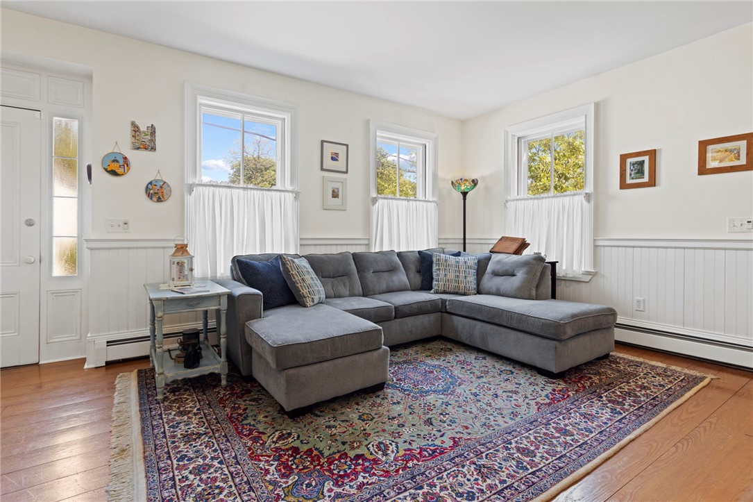422 N Road Scituate, RI 02831 - Photo 15 of 50